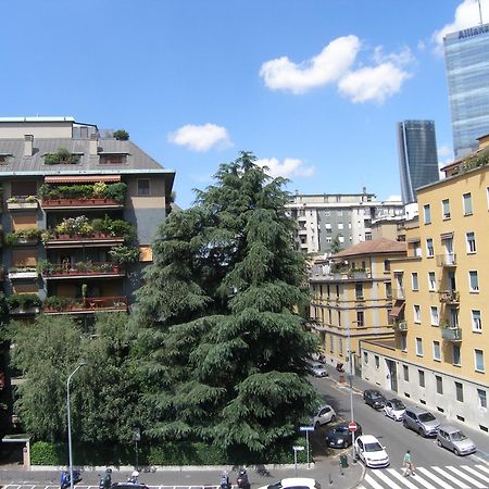 Ferienwohnung Luminous Stylish Quiet 150M2, Tre Torri Mailand Exterior foto